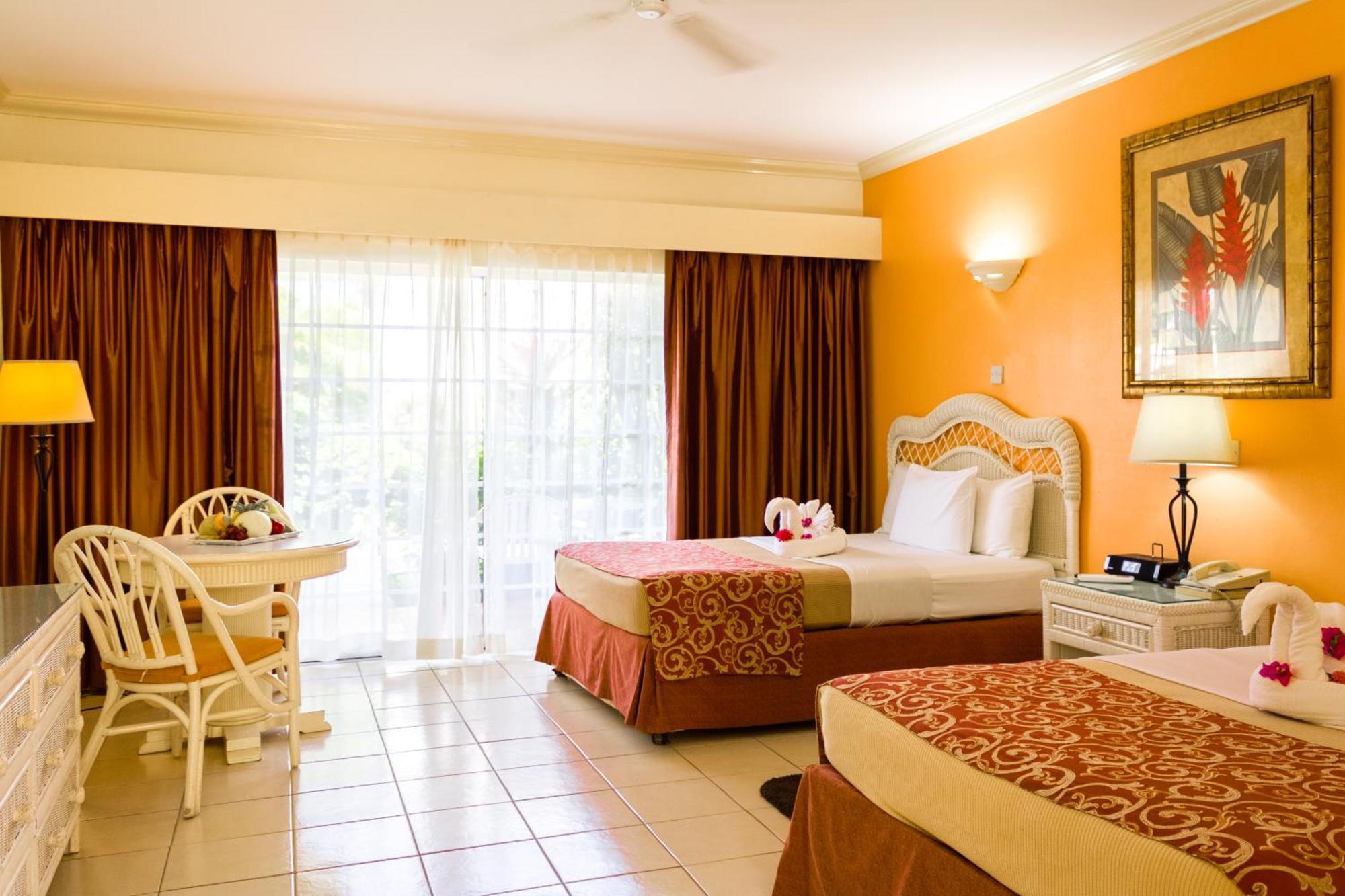 Bay Gardens Hotel Gros Islet Exterior foto